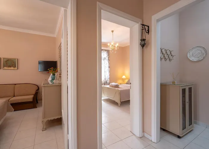 Patriko Retro House Φούρκα