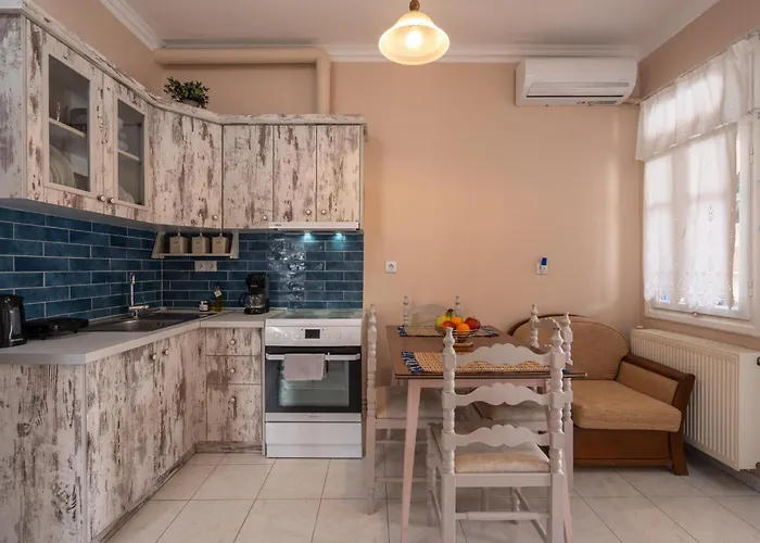 Patriko Retro House Ferienhaus Fourka